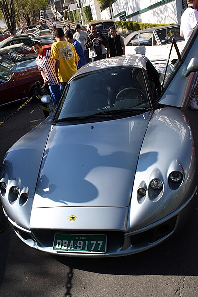 File:Águas de Lindóia - SP Expo Carros Antigos 2011 (5909846070).jpg