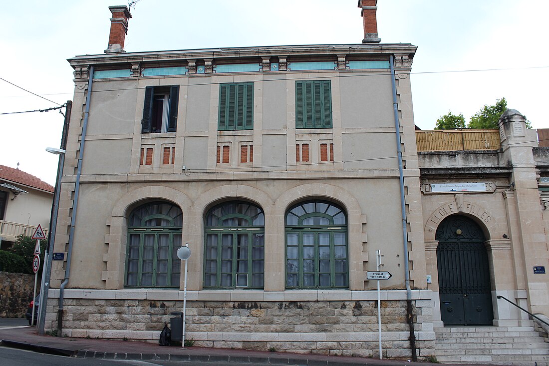 Bâtiment scolaire