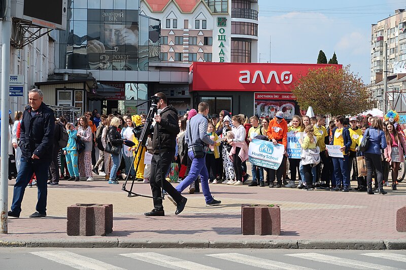 File:Забег в пижамах в Хмельницком 2019. Фото 13.jpg