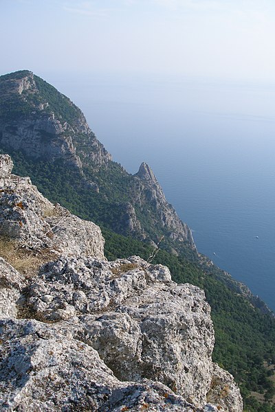 File:Мыс Айя, скала Носорог, Крым, Crimea.jpg