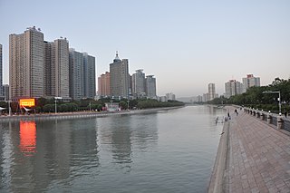 <span class="mw-page-title-main">Korla</span> County-level city in Xinjiang, China