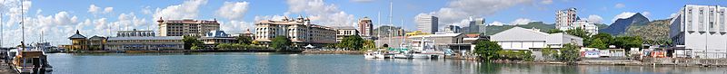 File:2011-06-27 12-39-44 Mauritius Port Louis Port Louis 25vl.JPG