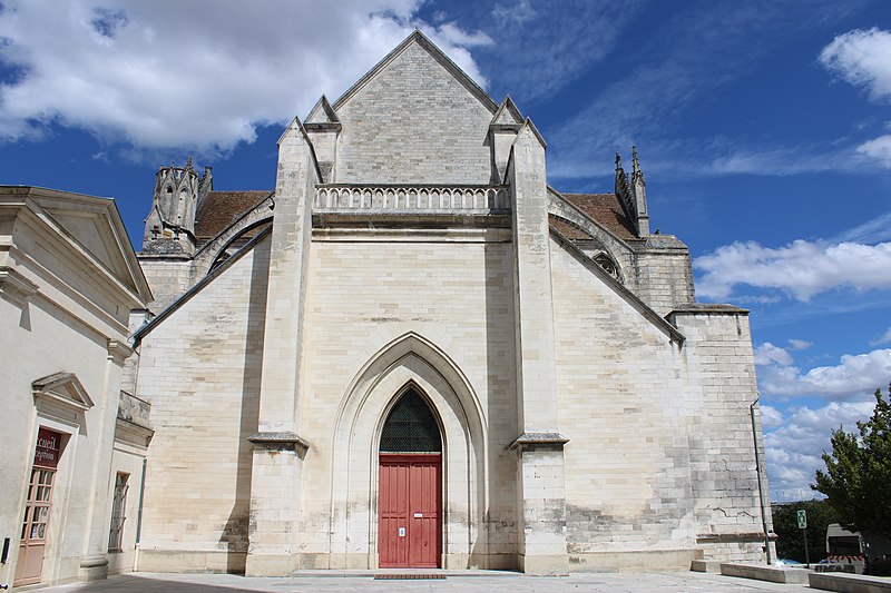 File:Abbaye Saint-Germain d'Auxerre (4).jpg