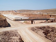 Der Bauabschnitt des 221 km langen GAP-Verbindungskanals zwischen Şanlıurfa und Mardin (Mardin-Ceylanpınar-Kanal), dessen Trasse auch durch die Tektek Dağları führt, ist seit 25. Juni 2022 abgeschlossen und bringt Bewässerungswasser des Euphrat in die die Ebene von Mardin.