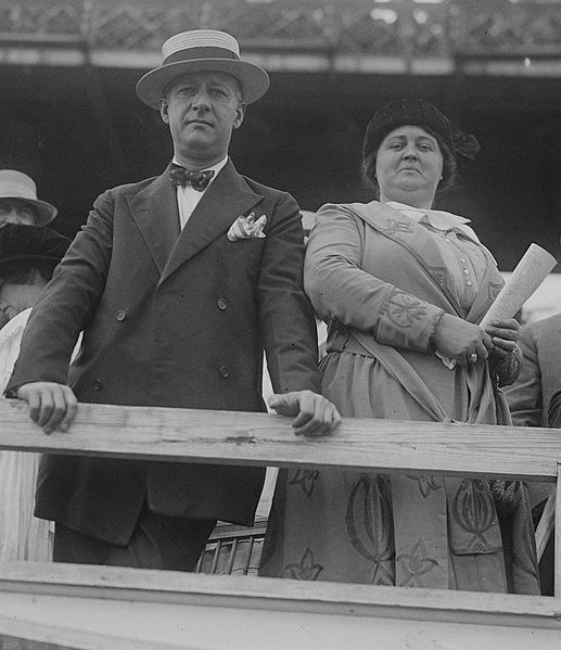 File:Al Smith with wife.jpg