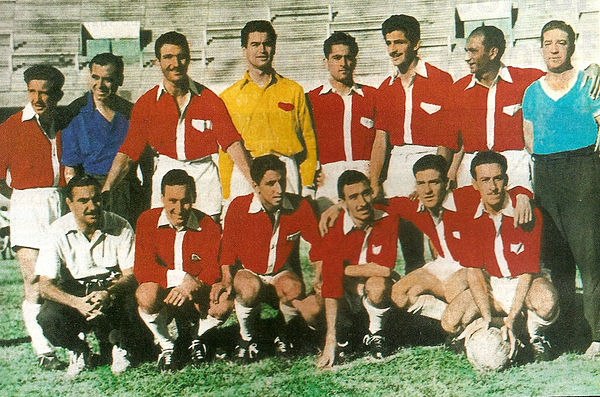 The Argentinos Juniors team that in 1955 won the championship promoting to Primera División.