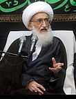 Ayatollah Hossein Nooro Hamedani door Tasnimnews 02 (bijgesneden).jpg