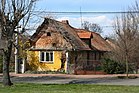 Čeština: Domek na náměstíčku v Běcharech English: Small house in Běchary village, Czech Republic