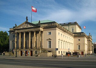 будынак Опернага тэатра ў Берліне (1740—1743, арх. Георг Венцэслаус фон Кнобельсдорф)