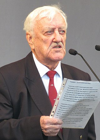 <span class="mw-page-title-main">Bernard Cribbins</span> English actor, voice artist and singer (1928–2022)