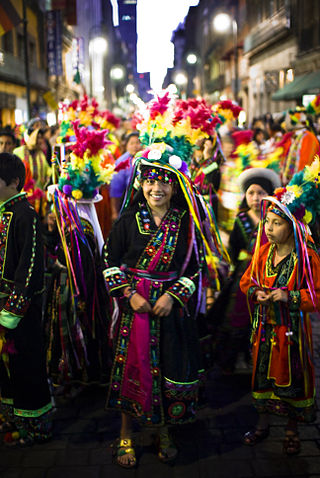 <span class="mw-page-title-main">Bolivians</span> People identified with the country of Bolivia