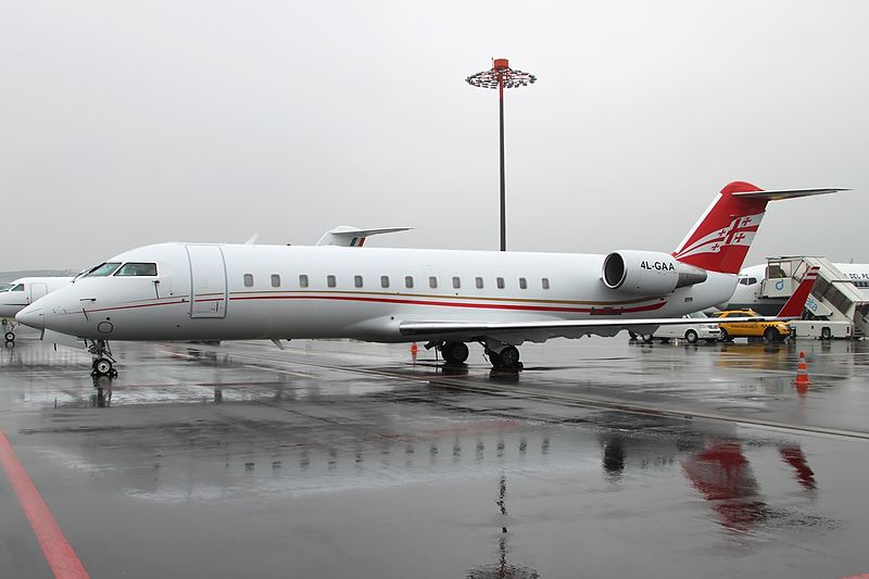 File:Bombardier CL-600-2B19 Challenger 850, Georgian Airlines (AirZena) JP7310682.jpg