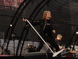 Bon Jovi Dublin 2006.jpg