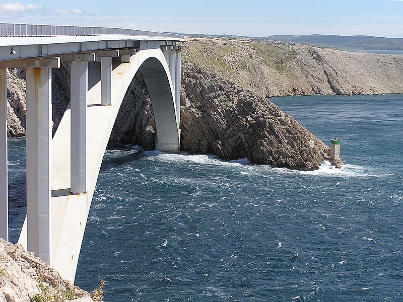 File:Bridge to the island Pag.jpg