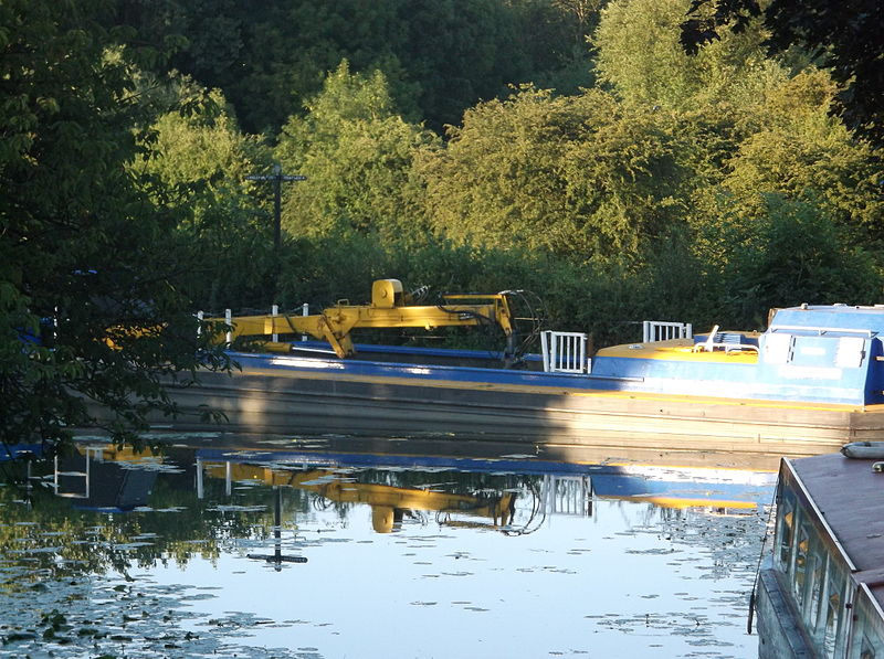 File:British Waterways boats on the Erewash Canal 17.JPG