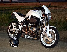 Обзор мотоцикла Buell SI Lightning 1996: отличная модель с мощным двигателем и стильным дизайном