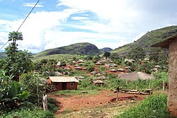 COSV - Mozambik 2010 - Distretti di Gilè e Pebane - Villaggio.jpg