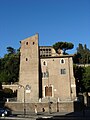 La torre dei Pierleoni sita alle pendici del Campidoglio