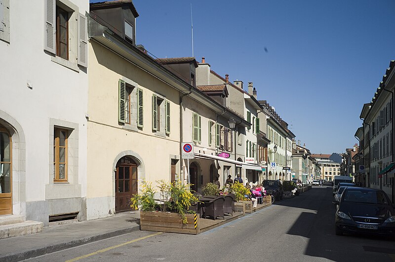 File:Carouge Saint Joseph1.jpg