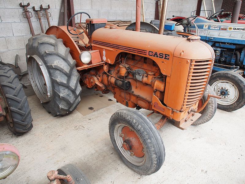 File:Case tracktor, Museum voor Nostalgie en Techniek pic2.JPG