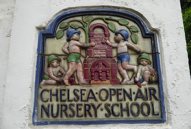 File:Chelsea Open Air Nursery School, Glebe Place - geograph.org.uk - 6191079.jpg