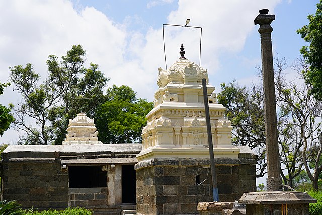 Image: Chendrayaperumal Temple Easternside view