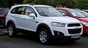 Chevrolet Captiva LT 2.2 D 2WD Travel Edition (Facelift) – Frontansicht, 10. Septembre 2012, Velbert.jpg