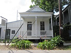 Dante Street, Carrollton Riverbend, New Orleans, 30 May 2024 - 04.jpg