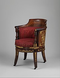 Neoklasszikus (Empire) írószék;  1805-1808 körül;  mahagóni, aranyozott bronz és szatén bársony kárpitozás;  87,6 × 59,7 × 64,8 cm;  Metropolitan Museum of Art