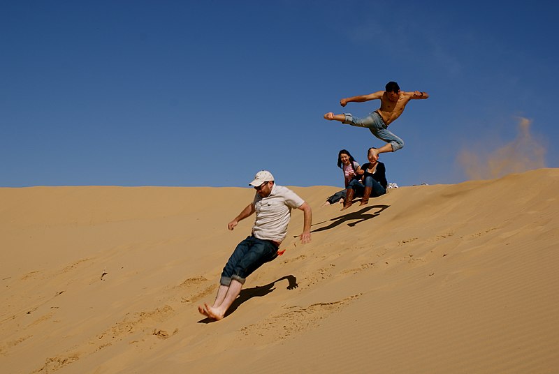 File:Dune Jumping (3685402251).jpg