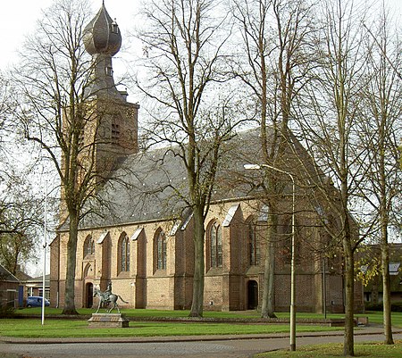 Dwingeloo St. Nicolaaskerk 20051113.jpg