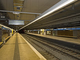 <span class="mw-page-title-main">Entença station</span> Metro station in Barcelona, Spain