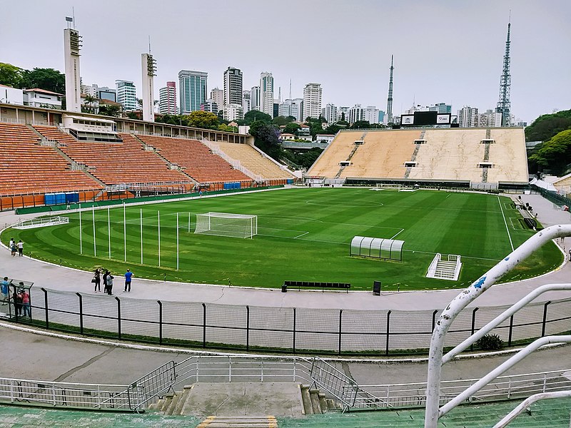 File:Estádio do Pacaembu 2017.jpg