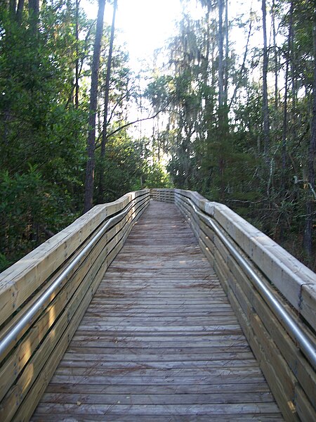 File:FL Lake Louisa SP west bdwk01.jpg