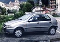 File:Fiat Palio white 5door.jpg - Wikimedia Commons