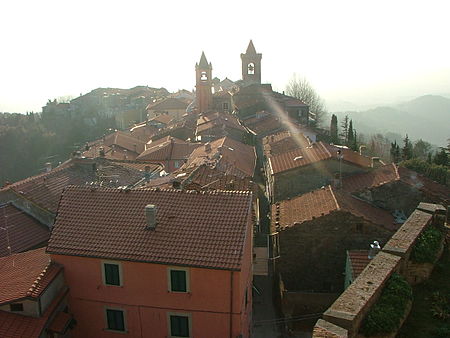 Fosdinovo (Massa Carrara).jpg