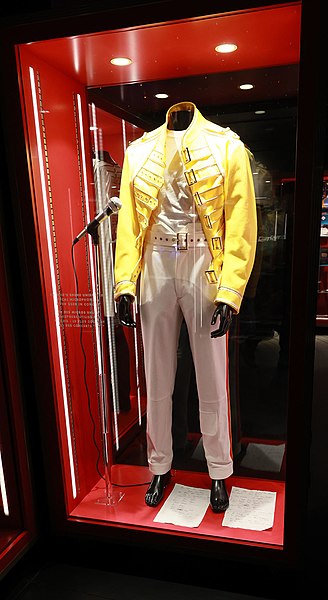 File:Freddy Mercury jacket designed by Diana Moseley.jpg