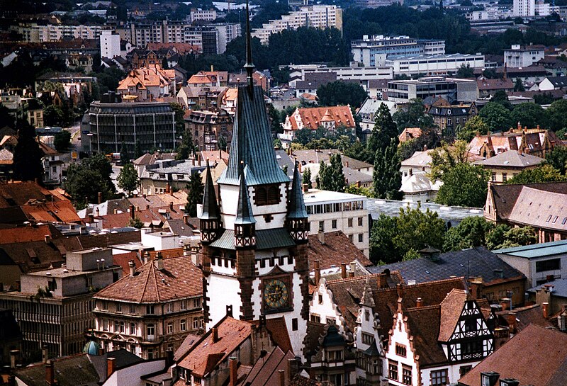 File:Freiburg 1987 (14) Martinstor.jpg