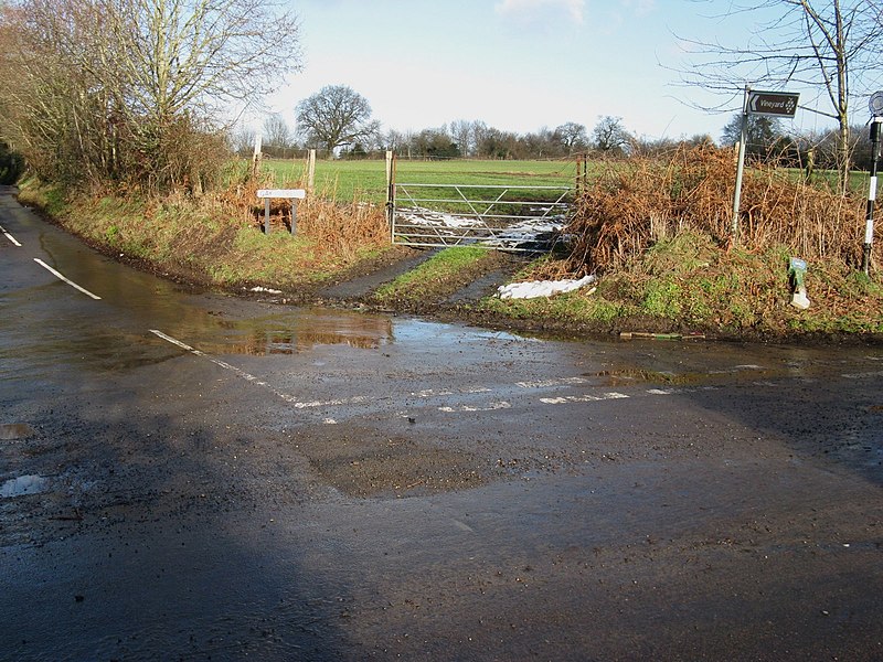 File:Gay Street junction with Stream Lane - geograph.org.uk - 1672095.jpg