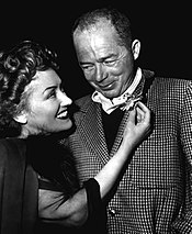 Gloria Swanson with Wilder on the set of Sunset Boulevard