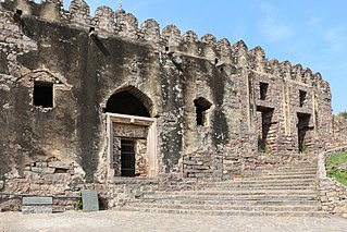 Golconda Fort 012 - Ambar Khana.jpg
