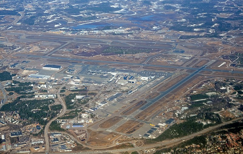 Suomen lentoasemat ja -paikat – Wikipedia