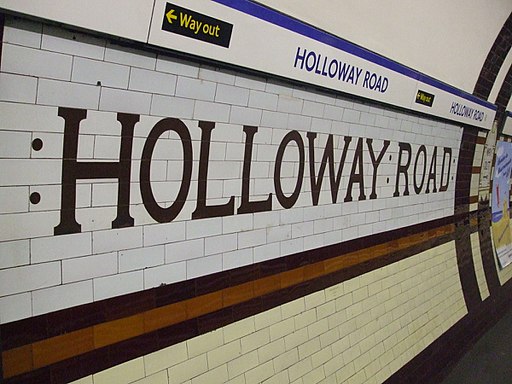 Holloway Road stn tiling