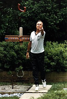 George H. W. Bush playing horseshoes at the White House horseshoe pit in 1992 Horseshoe-pitch-bush-1992.jpg