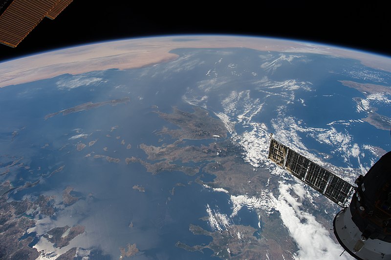 File:ISS053-E-361 - View of Earth.jpg
