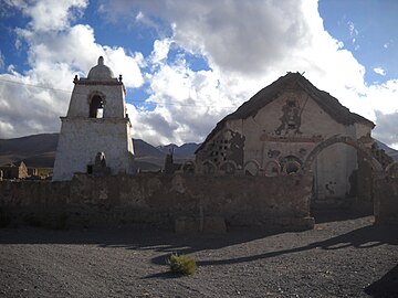 File:Iglesia_de_Mauque.JPG