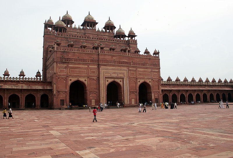File:Jami Masjid (Fatehpur Sikri)-2.jpg
