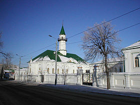 Мечеть з боку входу на територію