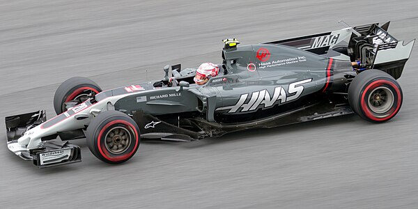 Kevin Magnussen driving for Haas at the 2017 Malaysian Grand Prix.