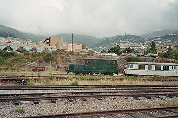 Die abgestellte Eigenbau-Diesellok 114 « Bête de Calvi » Bj. 1955 in Bastia